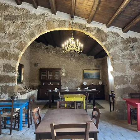 Feudo Nobile Çiftlik konaklama *
