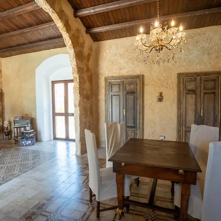 Κατάλυμα σε φάρμα Feudo Nobile