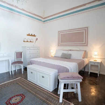 مزرعة للإقامة Feudo Nobile جيلا