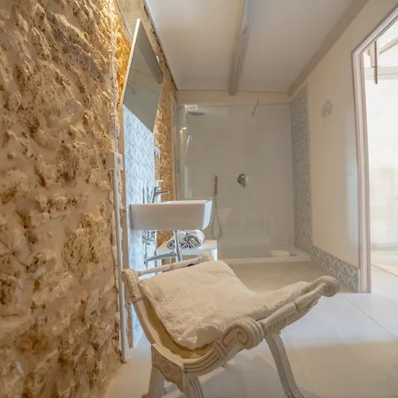 مزرعة للإقامة Feudo Nobile